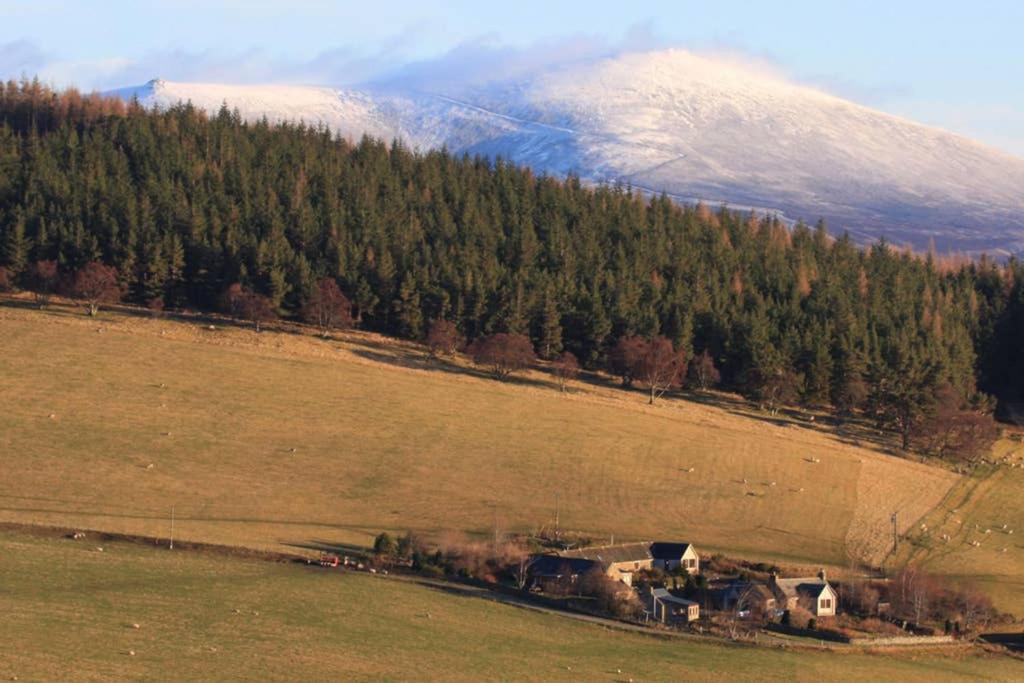 Easter Corrie Cottages Ballindalloch Екстериор снимка