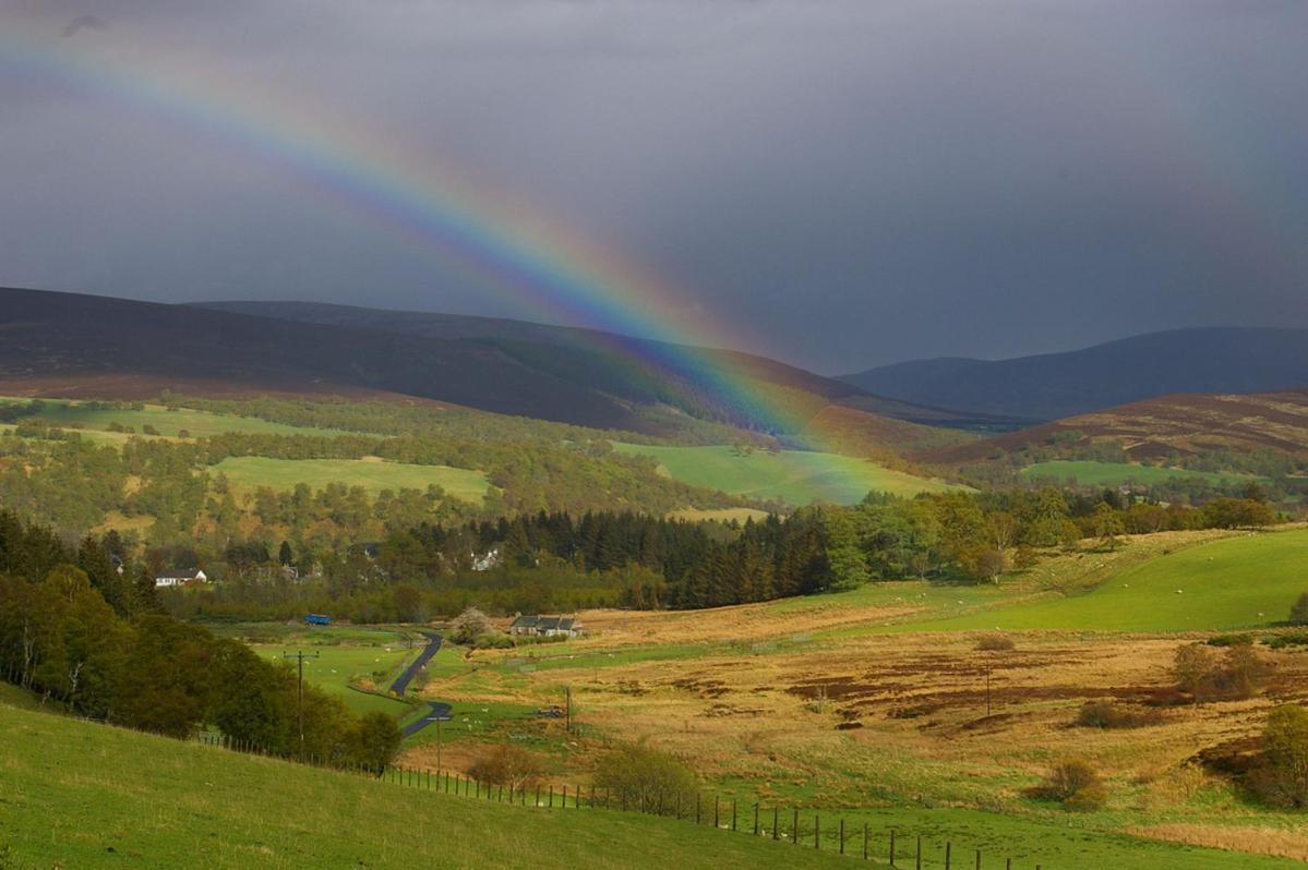 Easter Corrie Cottages Ballindalloch Екстериор снимка